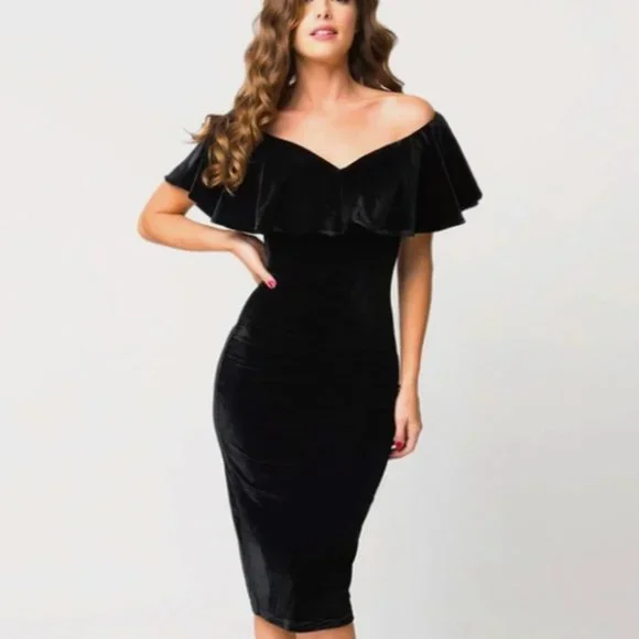 black wiggle dress June Dress Black/White – KATAKOMB main image 1